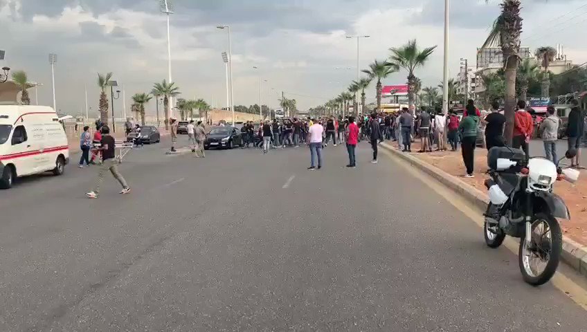 The army intelligence trying to disperse protestors in Saida (towards south Lebanon) 