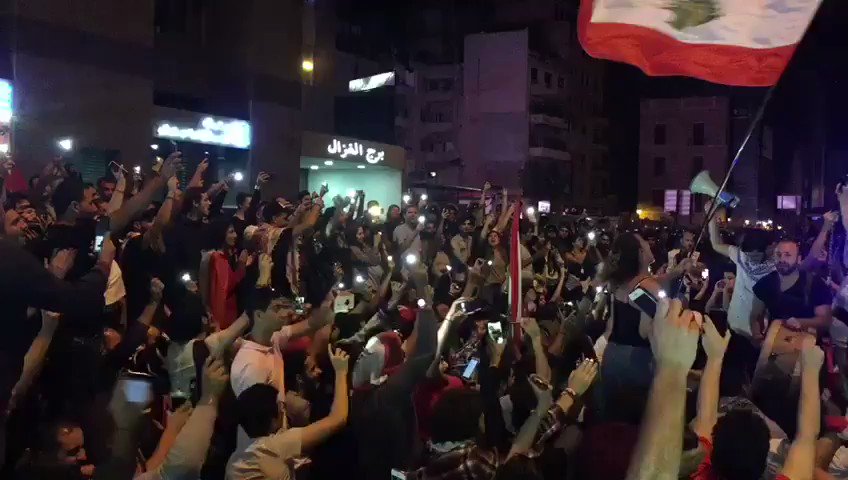 Tensions in Beirut: police is forcibly trying to open the road on the Ring highway in Beirut - protestors are being as peaceful as possible.