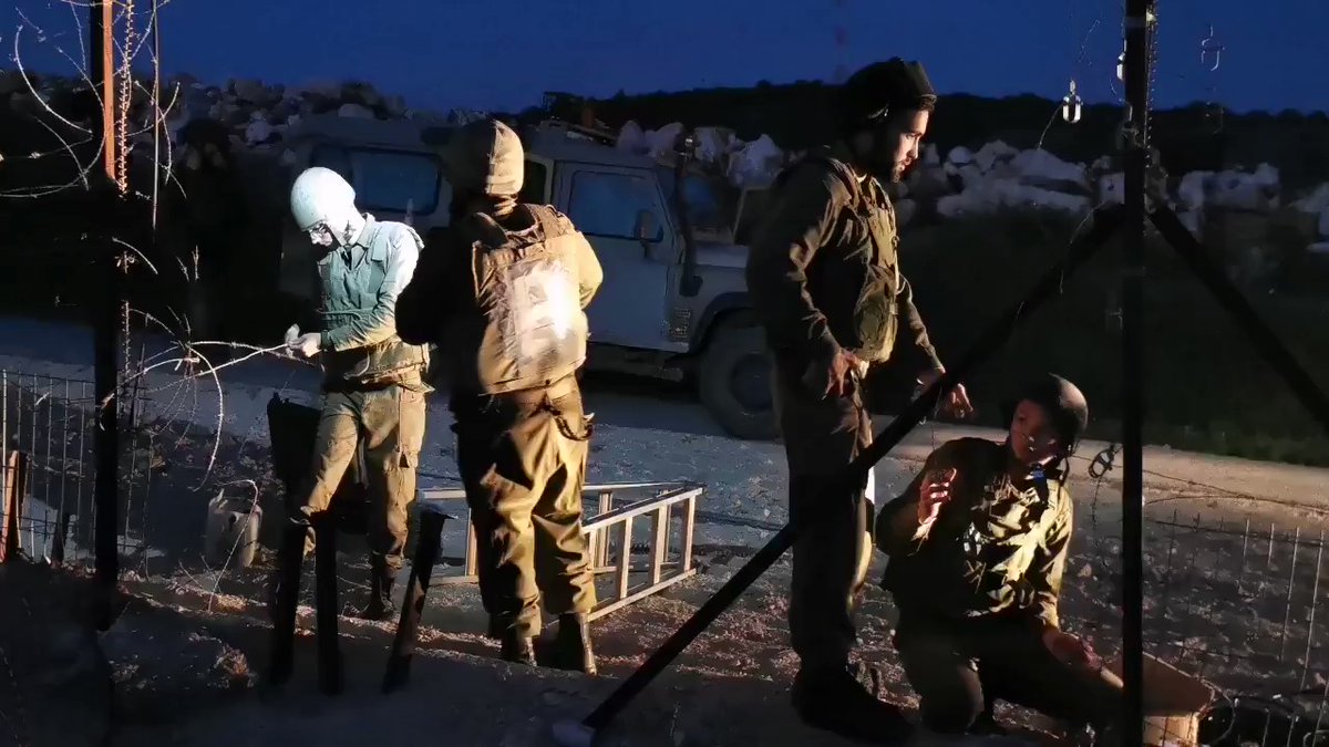 Video filmed from the Lebanese side of Israeli army repairing the section of the fence that was damaged by Hezbollah last night