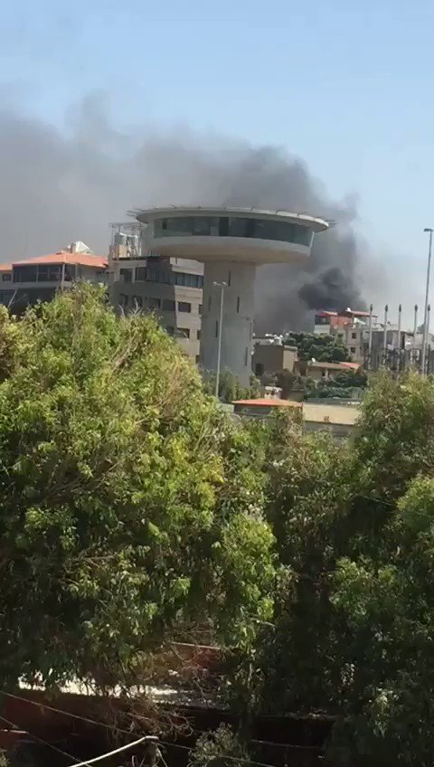 Huge fire reported in Jnah, Beirut near the public hospital and Gas factory 