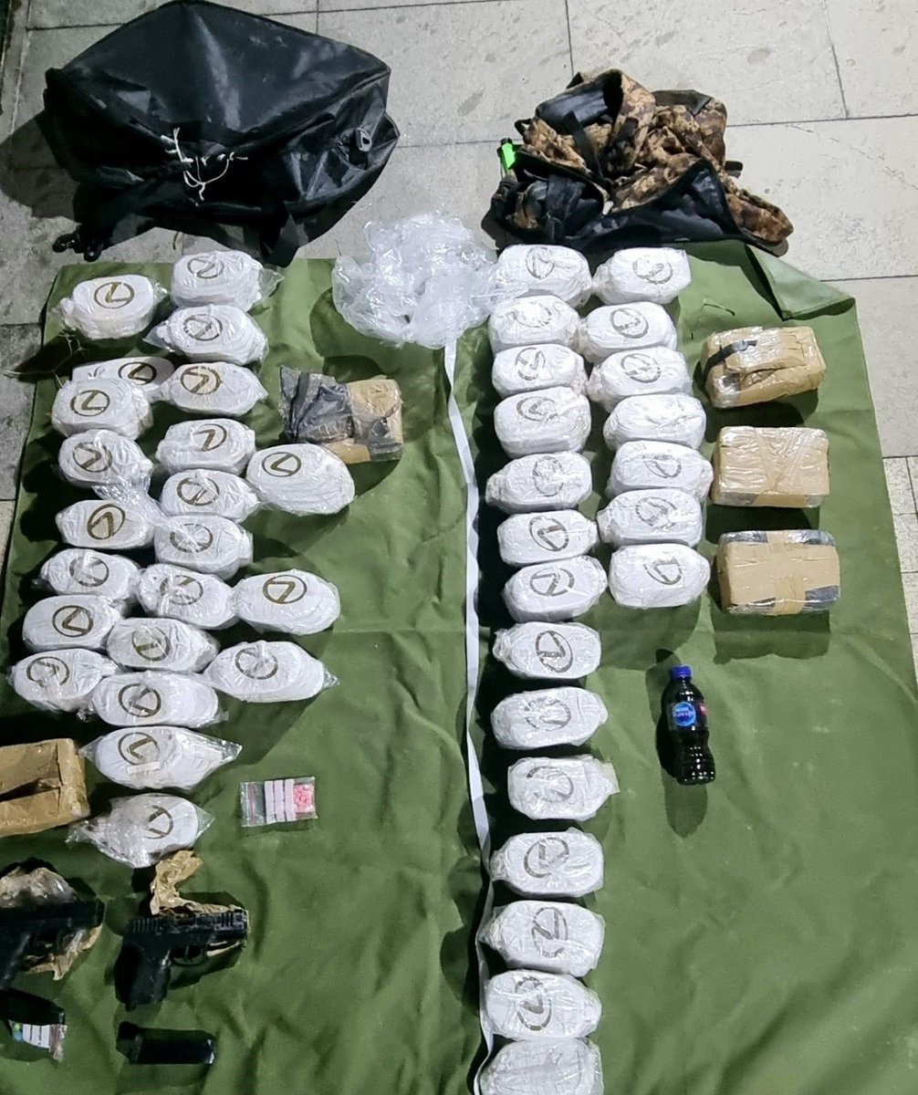 Israel Defense Forces:Israeli army soldiers thwarted a drug and weapon smuggling attempt from Lebanese territory into Israel overnight.  A suspect was apprehended and two handguns and 30kg of drugs were confiscated.  We will continue to operate against any attempts to breach Israeli sovereignty