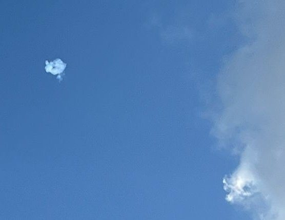 An interceptor missile fired by Iron Dome exploded in the airspace of the central sector of southern Lebanon