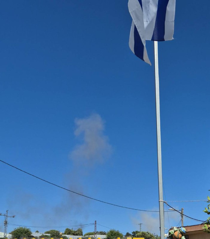 De los impactos en Shtula, un edificio fue impactado directamente