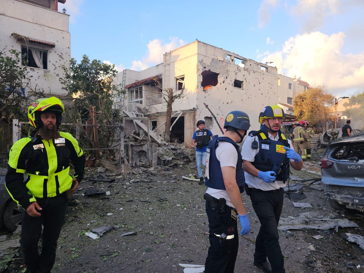 Beim letzten Sperrfeuer auf Kiryat wurden etwa 30 Raketenabschüsse registriert. Seit den Morgenstunden wurden mehr als hundert Raketen in das Gebiet abgefeuert.