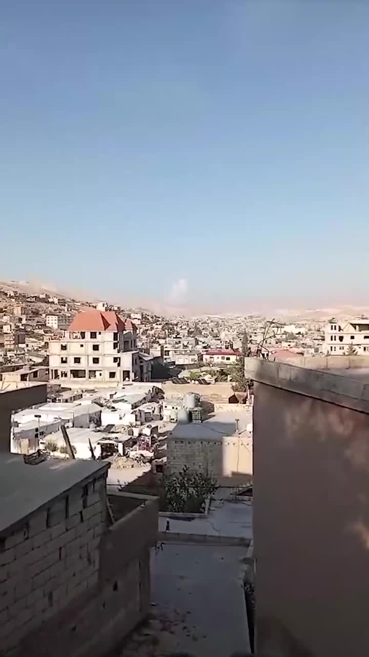 Vidéo : Le moment où les faubourgs d'Arsal ont été ciblés par un raid israélien