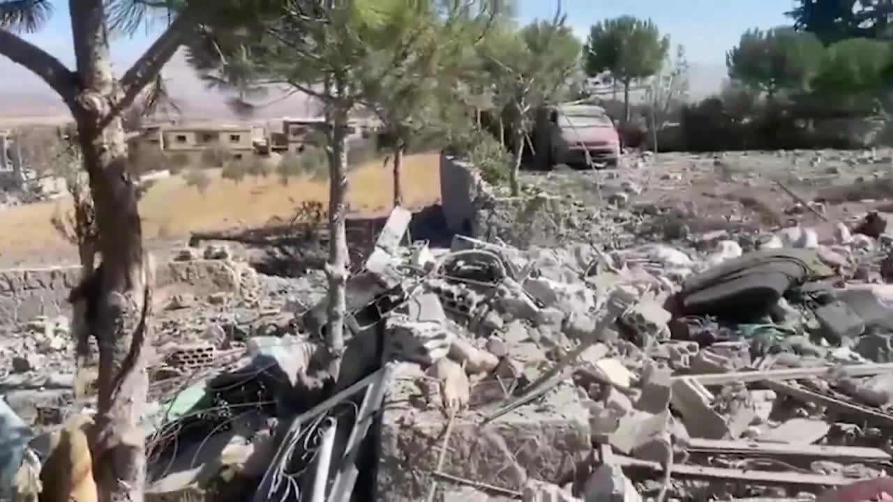 Ataques israelenses têm como alvo a cidade de Taraya no distrito de Baalbek