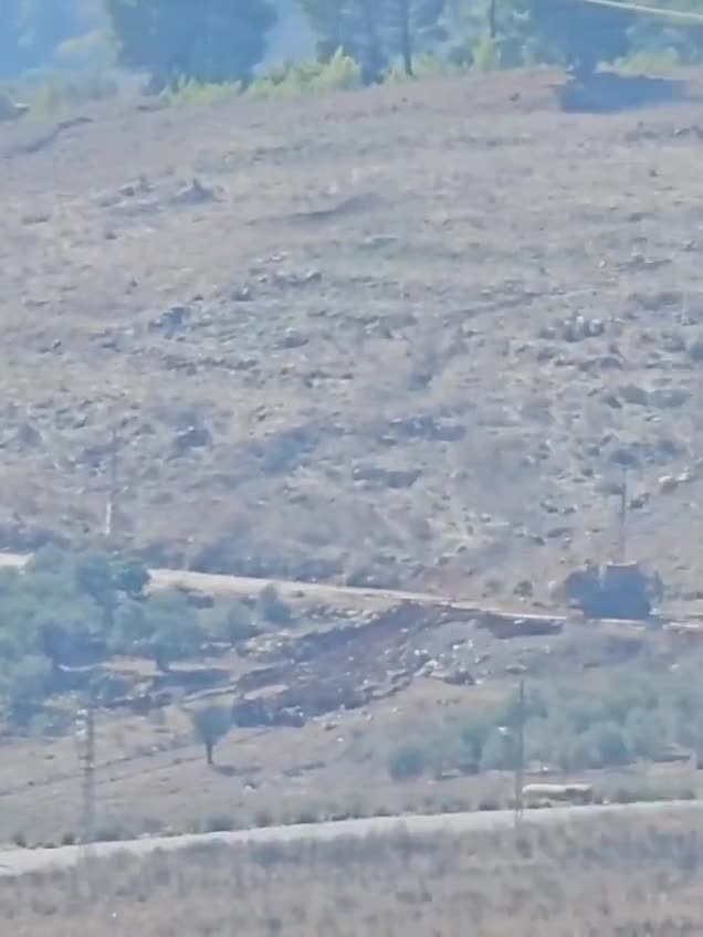 Hezbollah targeted some gatherings of Israeli forces and their vehicles moving between Tel al-Nahas and the outskirts of Deir Mimas and al-Qalaa