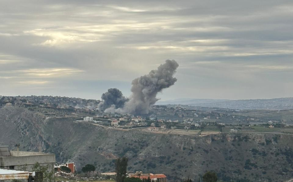 Violent explosions in the town of Taybeh