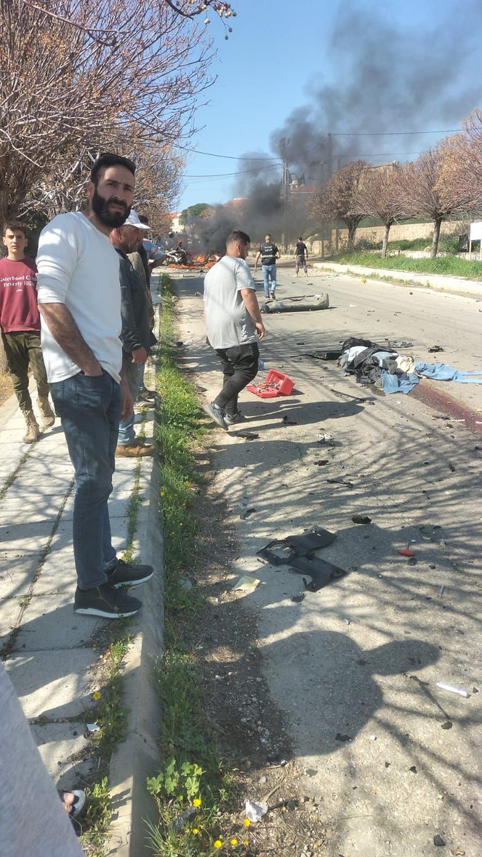 Civil Defense in South Lebanon: Two dead in the raid that targeted the Burj al-Muluk car.