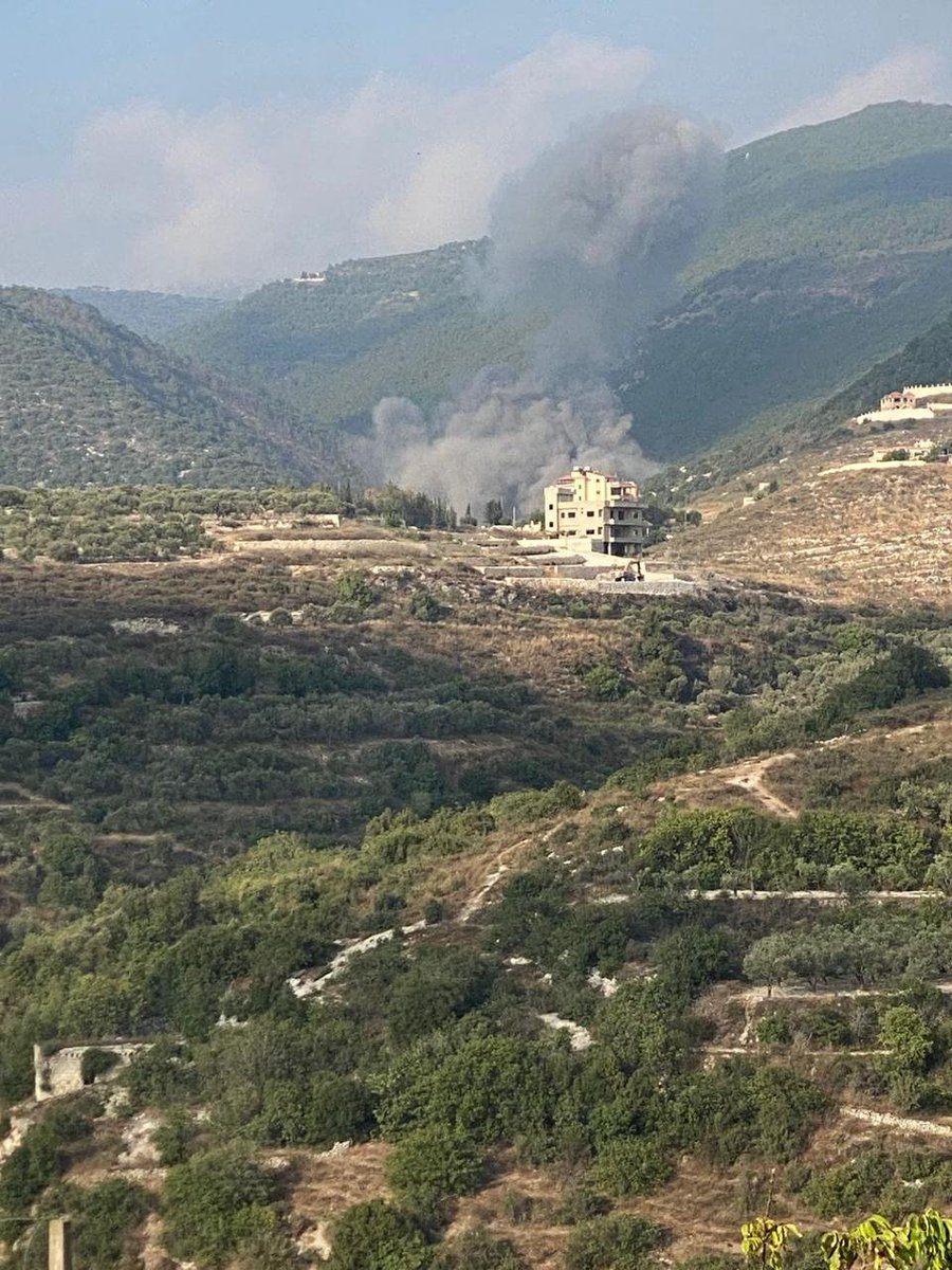 Er vinden nog steeds extreem gewelddadige Israëlische invallen plaats in Zuid-Libanon, aan de rand van Mahmoudiyah en in het Al-Bridge-gebied in de steden Jbaa en Kafrmelki, Libanon.