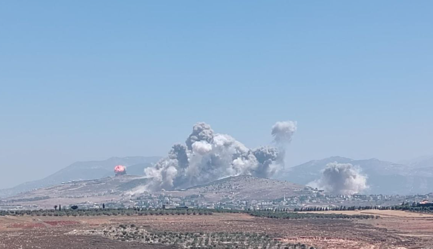 الطيران الإسرائيلي ينفذ غارات في منطقة جبال البوفور الشقيف في جنوب لبنان