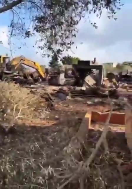 The aftermath of the Israeli raids that targeted Deir Sarian last night in southern Lebanon.