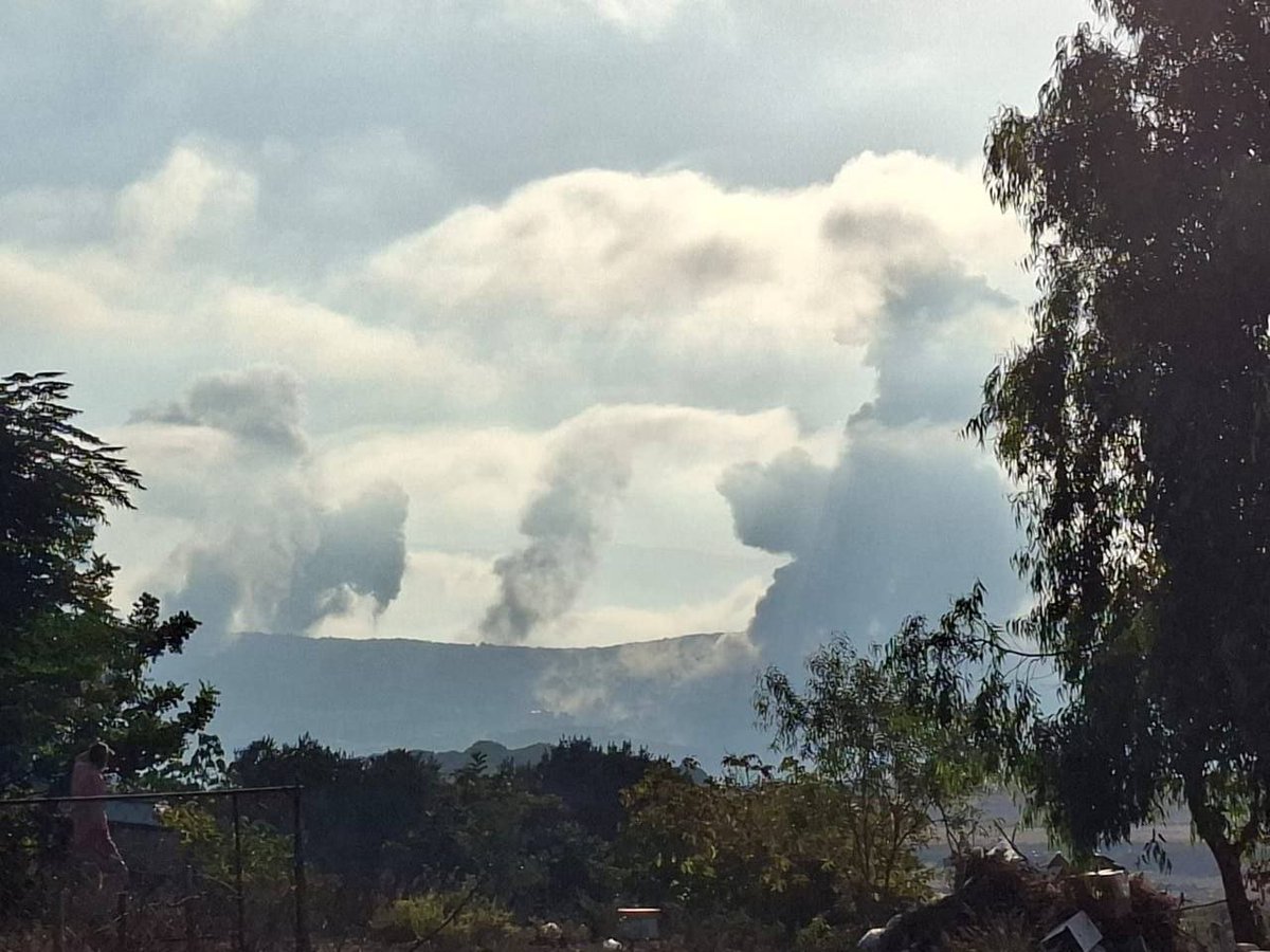 A series of Israeli raids on the Ali al-Taher Heights. A fire belt encircles Nabatieh. Israeli Army Radio: The raids on southern Lebanon targeted a headquarters and an underground complex belonging to Hezbollah. The Khardali-Kafr Tibnit road is cut off due to the scattering of stones caused by the Israeli raids at the moment of the fall.