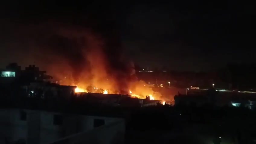 A complex containing bulldozers was targeted in the Ain neighborhood in the town of Ansariya.