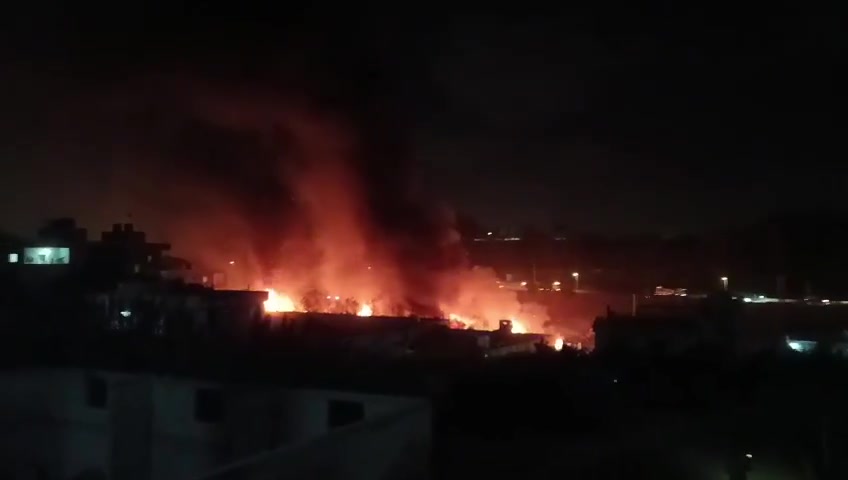 A complex containing bulldozers was targeted in the Ain neighborhood in the town of Ansariya.
