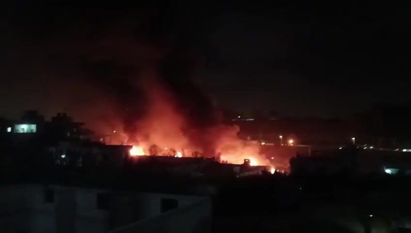 A complex containing bulldozers was targeted in the Ain neighborhood in the town of Ansariya.