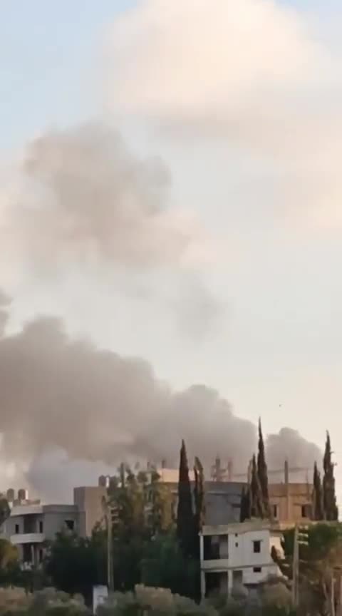 Szenen vom Angriff auf Kafr Tibnit