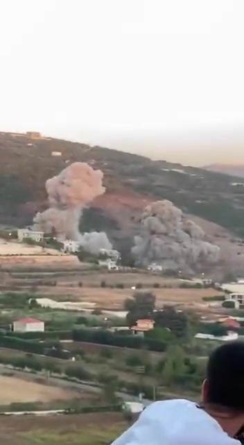 Raids on Kafr Reman, Sahl al-Madinah. A raid targeting Mahmoudiyah in southern Lebanon.