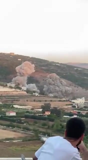 Raids on Kafr Reman, Sahl al-Madinah. A raid targeting Mahmoudiyah in southern Lebanon.