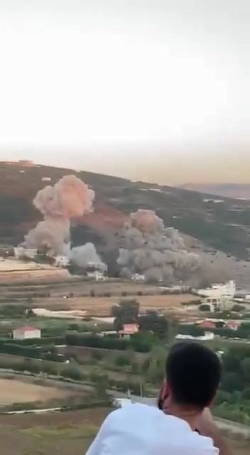Israeli raids on the area between Jarmaq and Kafr Reman in southern Lebanon