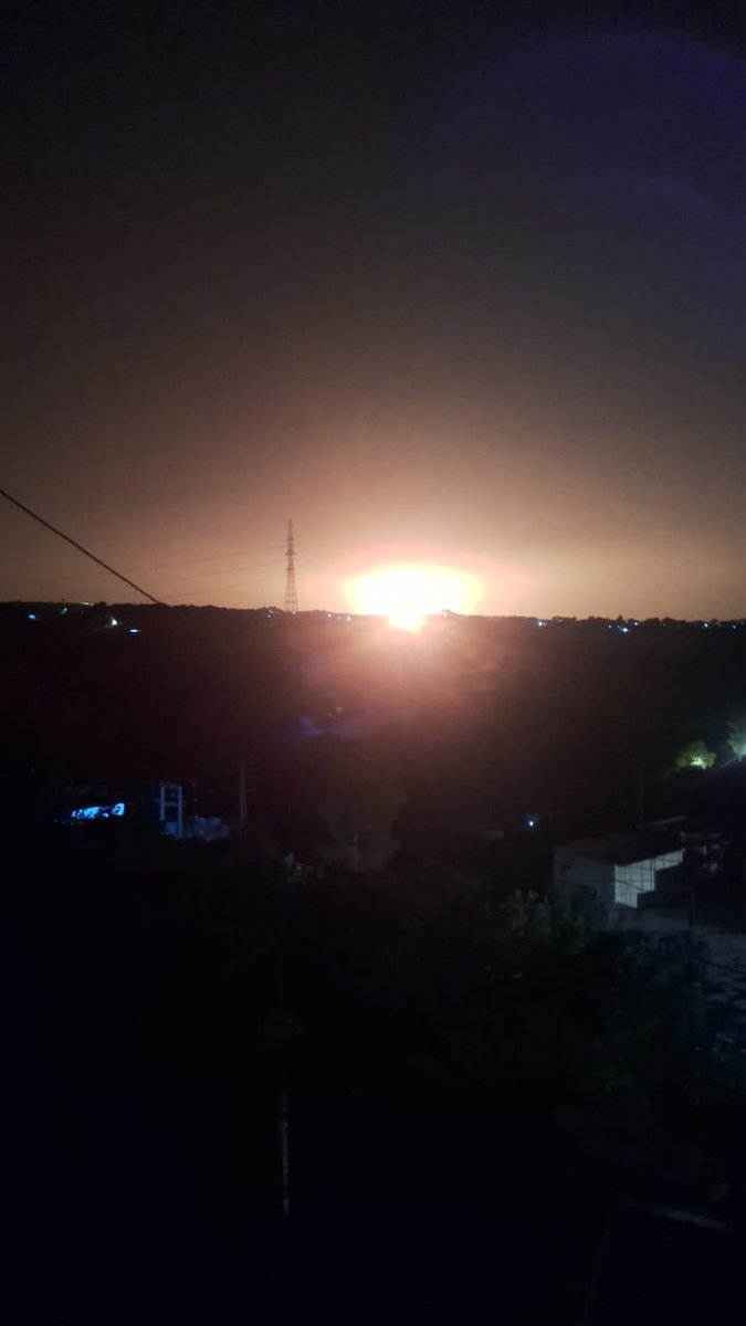 Violent Israeli raids between Ansar and Sinai in the south