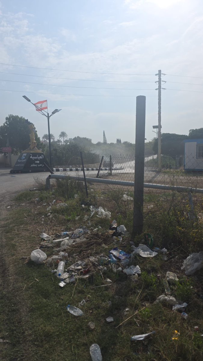 Een droneaanval was gericht op een auto in de buurt van de Martyr Mohamed Saad High School in Abbasiya.