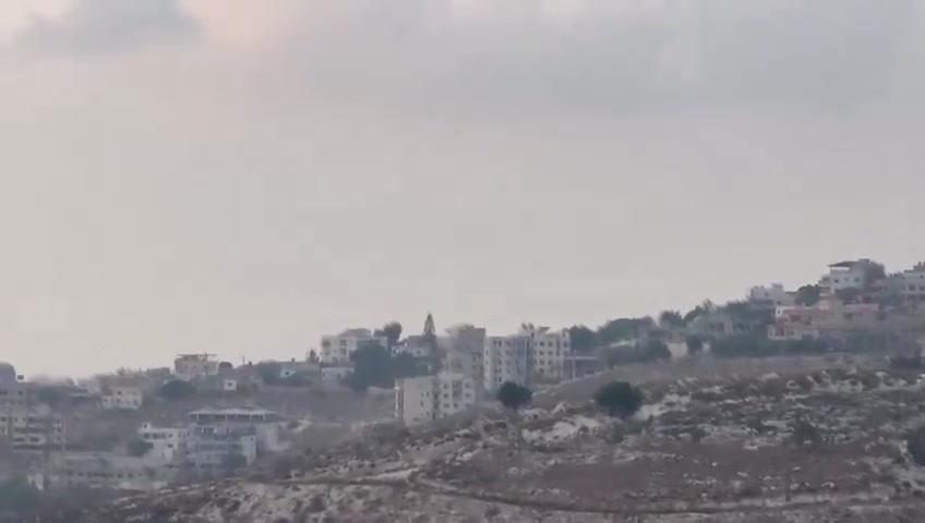 Israeli airstrikes targeted Tyre district