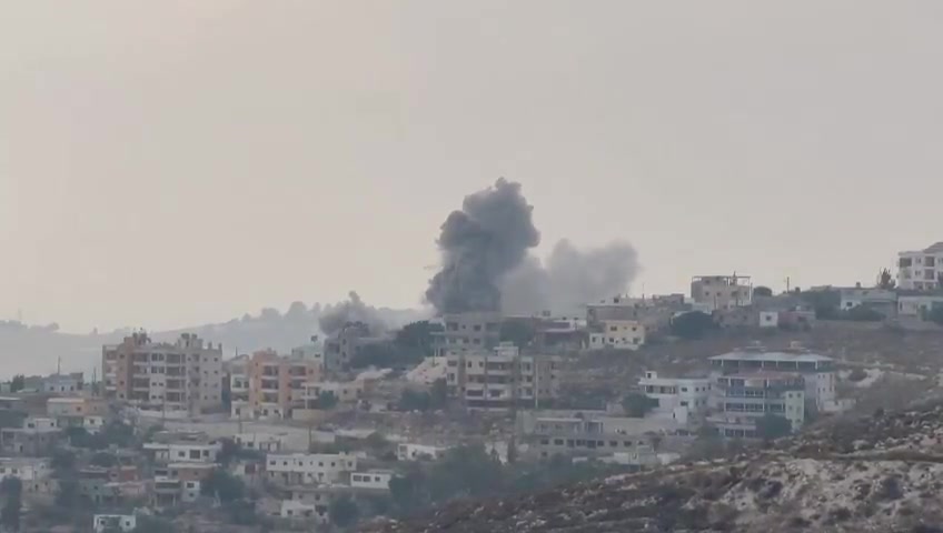 Israeli airstrikes targeted Tyre district