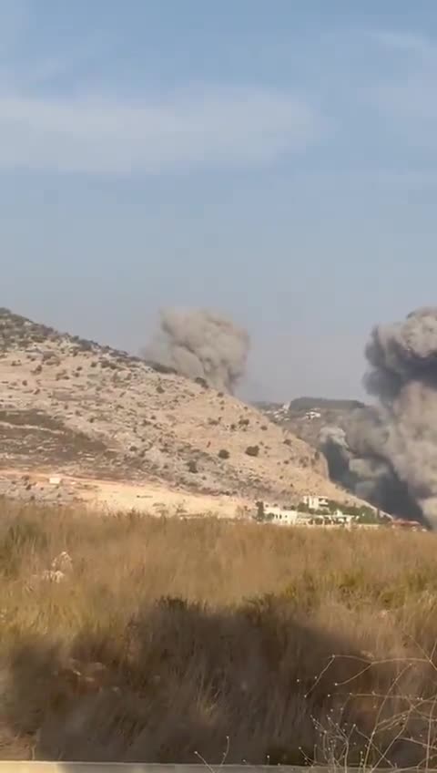Footage of Israeli air raid targeting Jarmaq in south Lebanon 