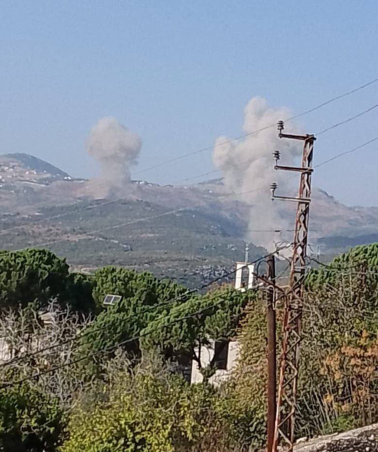 Israeli airstrikes targeted the Rihan Heights in southern Lebanon and the eastern mountain range in the Bekaa Valley. Reports indicated that the targeted sites belonged to Hezbollah.
