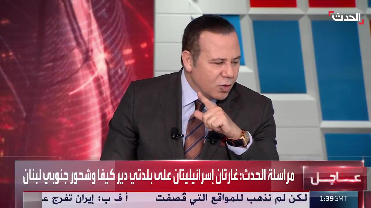 Footage of Israeli airstrikes targeting the towns of Deir Kifa and Shahour in the Tyre district of southern Lebanon.