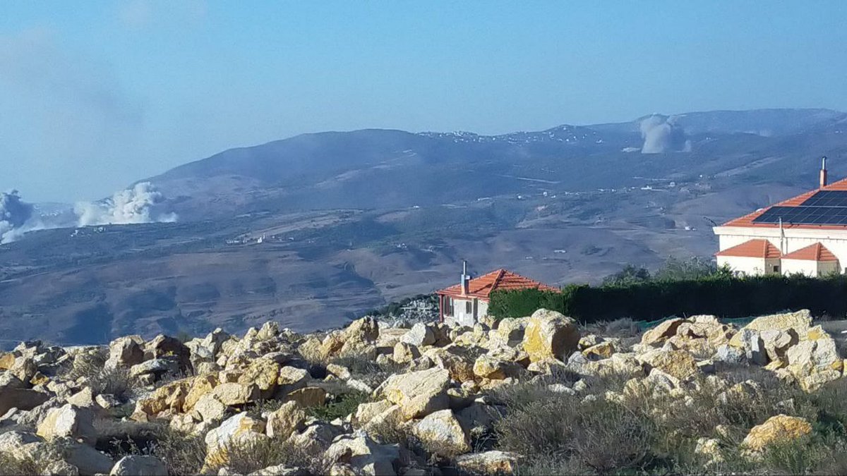 A series of intense air raids targeted Jarmaq and Mahmoudiya in southern Lebanon.