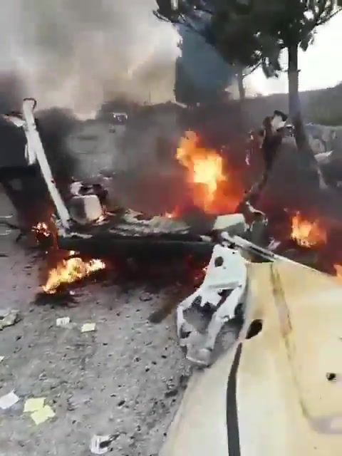 Video: Car burns as a result of the airstrike that targeted a vehicle on the main road between the towns of Markaba and Adaysseh in southern Lebanon.