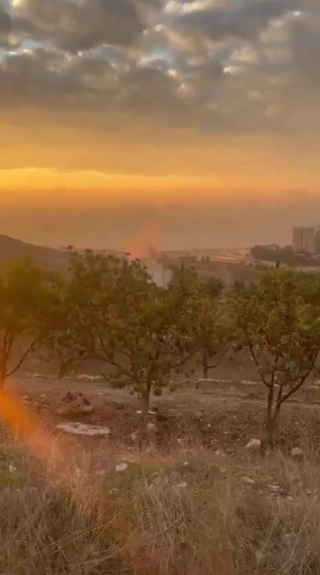 The airstrike  targeted the Jadra-Siblin road in the Iqlim al-Kharroub region.