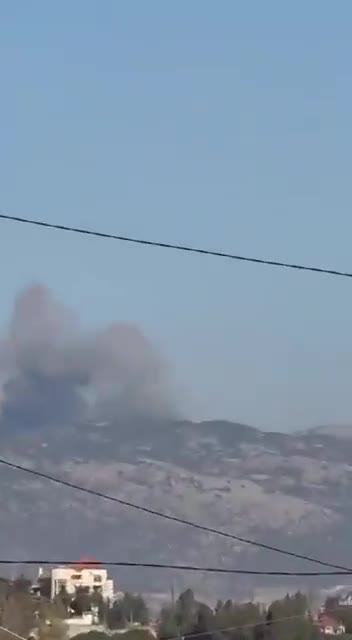 An airstrike targeted the area between Deir Siryan and al-Qusayr.