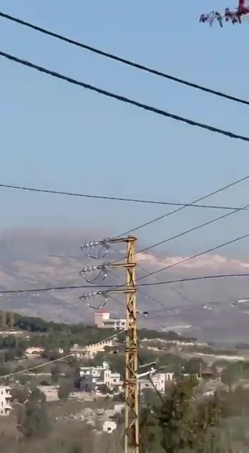 An airstrike targeted the area between Deir Siryan and al-Qusayr.