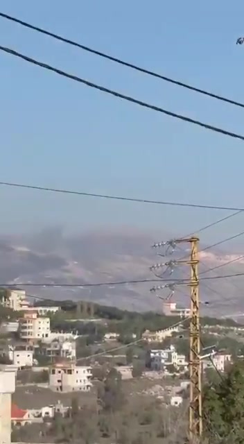 An airstrike targeted the area between Deir Siryan and al-Qusayr.