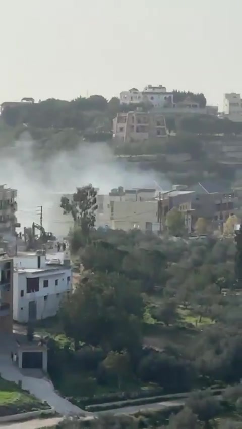 Israeli attack on a car near the gas company between the towns of Maaroub and Barish in southern Lebanon