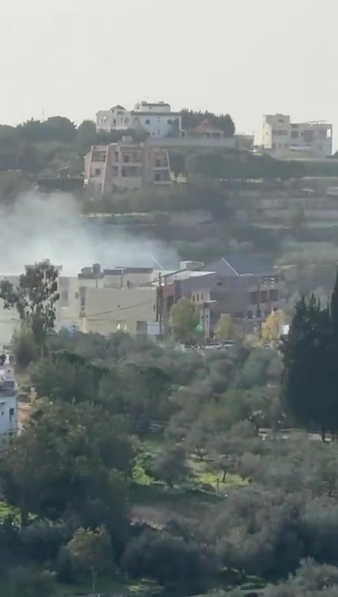 Israeli attack on a car near the gas company between the towns of Maaroub and Barish in southern Lebanon