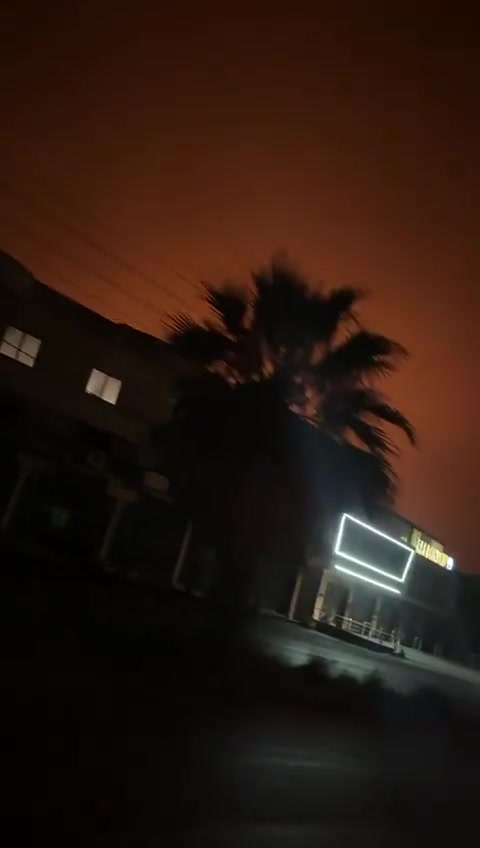 A series of Israeli airstrikes target the Masayleh and Marwaniyeh areas in the south.