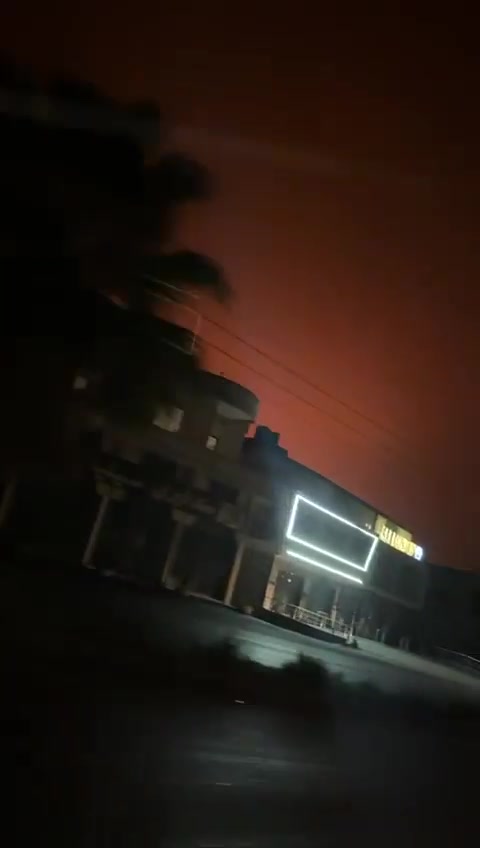 A series of Israeli airstrikes target the Masayleh and Marwaniyeh areas in the south.