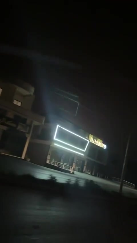 A series of Israeli airstrikes target the Masayleh and Marwaniyeh areas in the south.