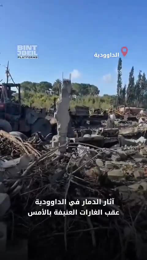 The aftermath of the destruction in Al-Dawoudiya following yesterday's intense airstrikes