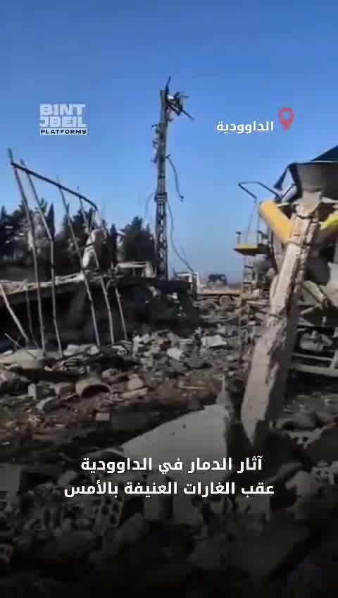 The aftermath of the destruction in Al-Dawoudiya following yesterday's intense airstrikes