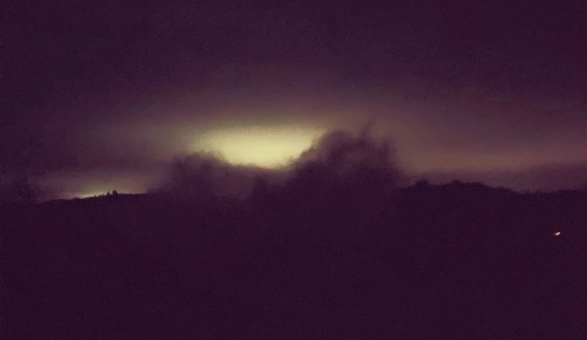 İsrail güçleri bugün şafak vakti Houla kasabasının kuzeyindeki Abra mahallesinde bir evi havaya uçurdu.