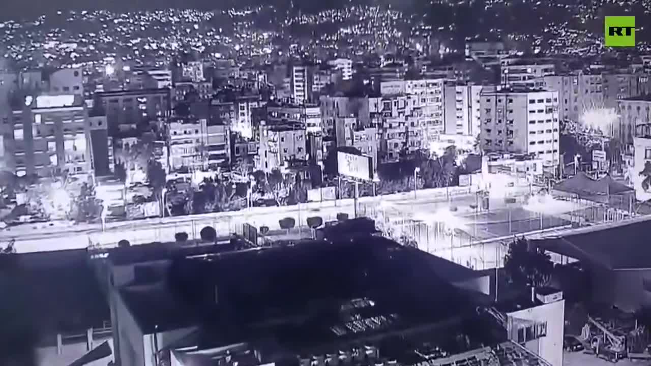 A good view of the Israeli airstrikes that targeted the Beirut's Dahieh a few hours ago. nnThe Israeli military said it targeted a senior Hezbollah figure in the attacks
