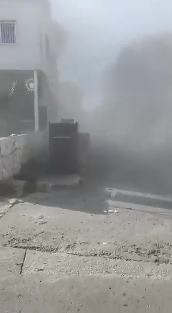 Airstrike targets town of Sarifa