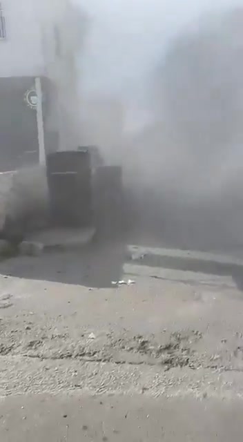 Airstrike targets town of Sarifa