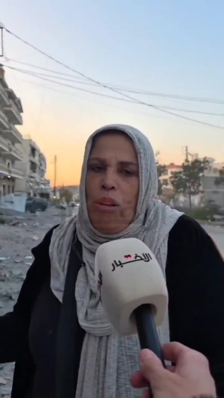 آثار الغارة الإسرائيلية التي استهدفت مبنى «القرض الحسن» في حبوش تقرير: آمال خليل