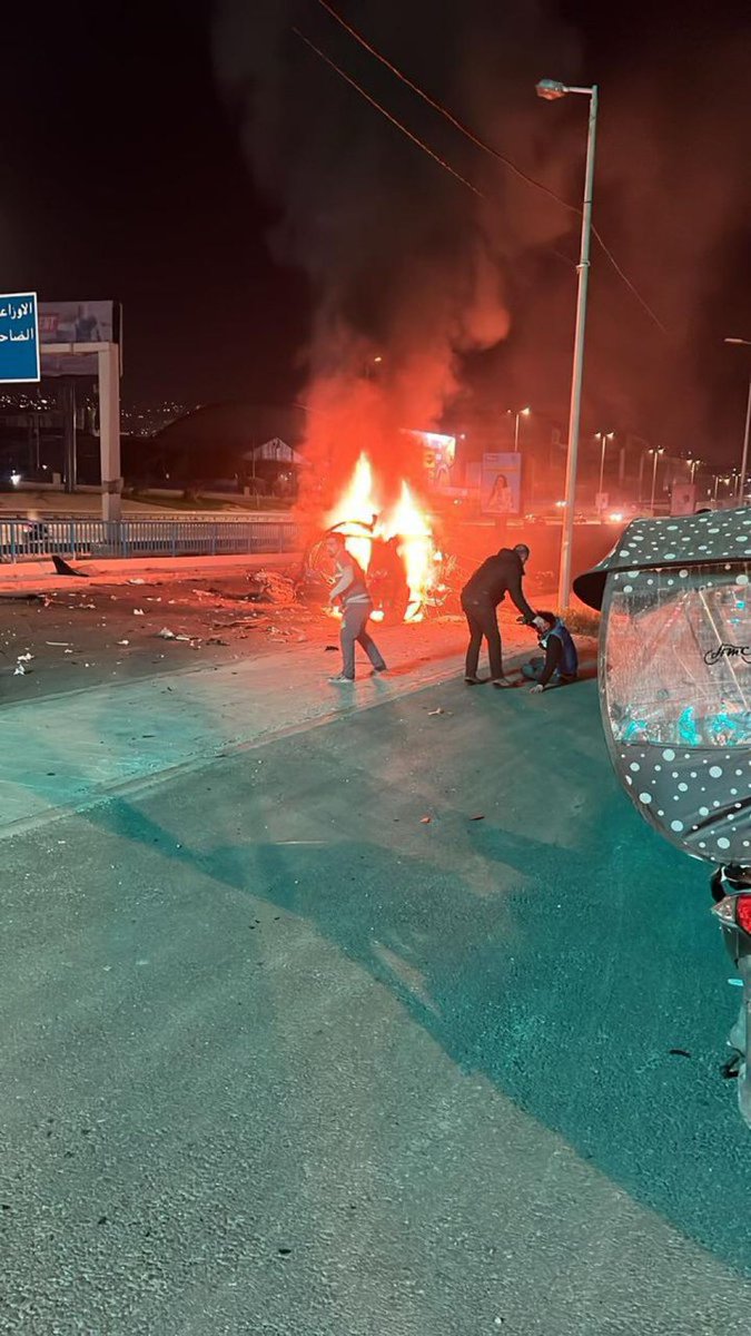 استُهدفت مركبة في بيروت، بالتزامن مع غارات جوية إسرائيلية على مناطق عديدة في جنوب لبنان.